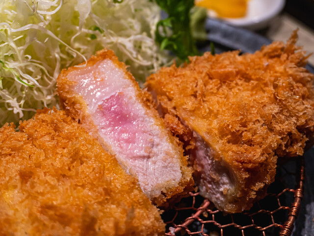 Kurobuta Tonkatsu Kuromatsu, Restaurant in Fukuoka