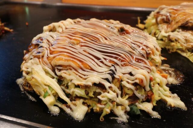 Okonomiyaki Omoni Honten, Restaurant in Osaka