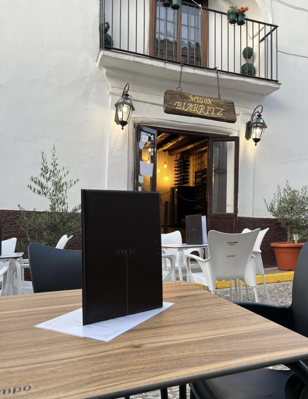 Biarritz restaurant in Fuenteheridos