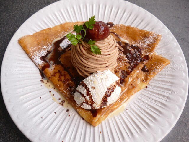 Creperie Alcyon, Osaka, Japan