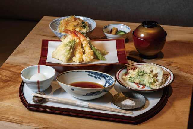 Tempura Yama no Ue Mitsukoshi nihonbashi tennai, Tokyo, Japan