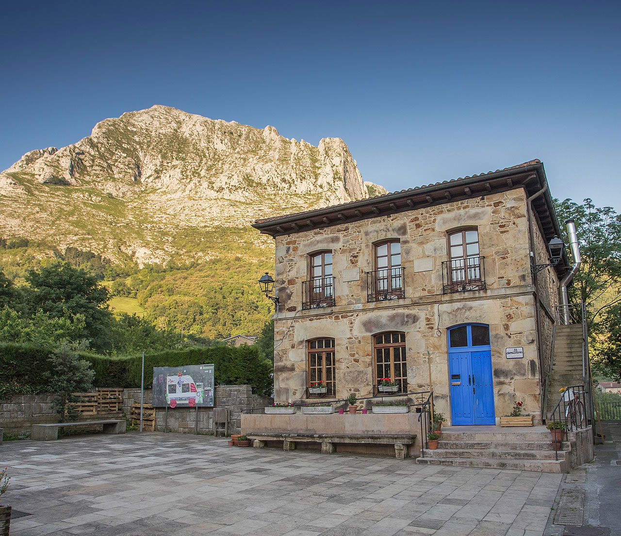 Amillena, Restaurant in Atxondo