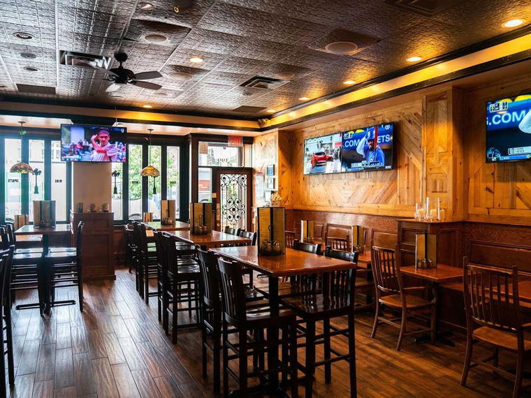 Saluggi's East, New York City, United States