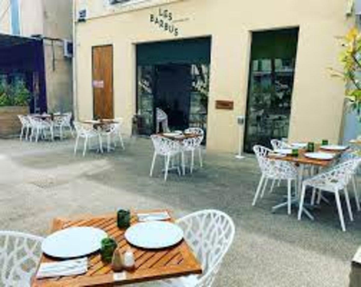 Les Barbus restaurant in Pertuis, France