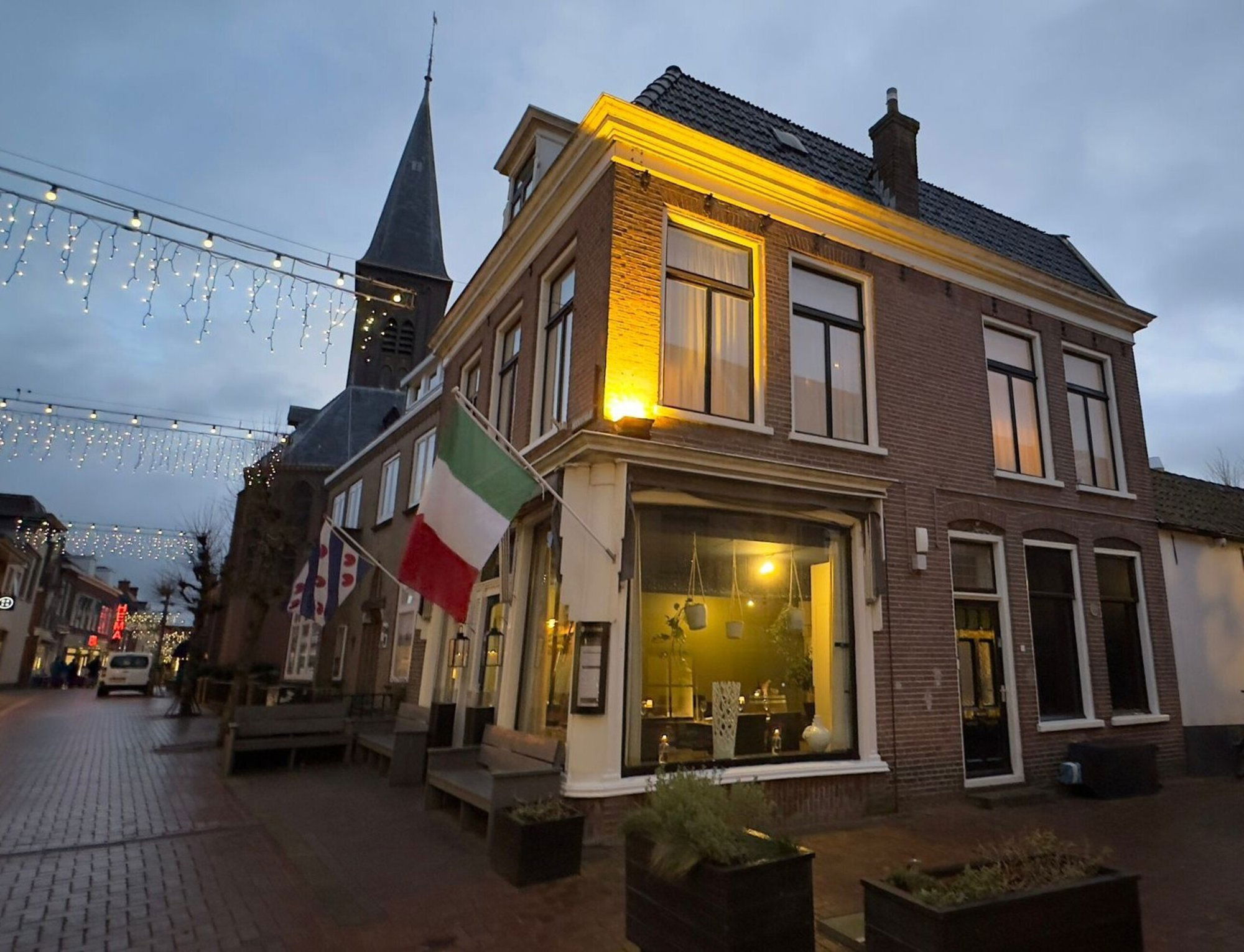 De Waard van Napels, Restaurant in Dokkum
