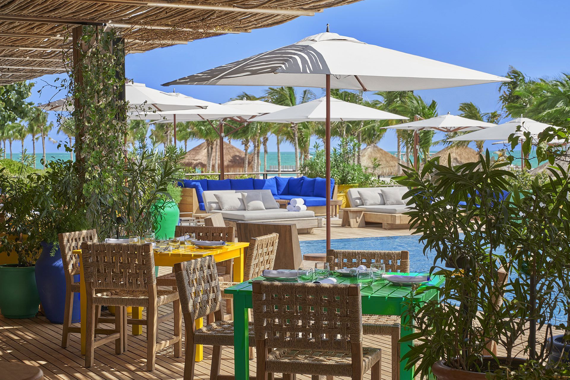SO'OL Beach Club, Restaurant in Solidaridad