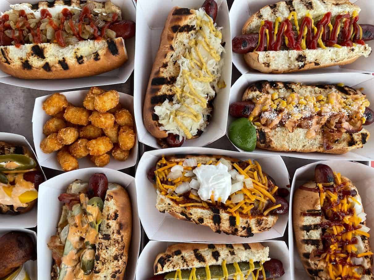 Daddy's Dogs, Restaurant in Nashville