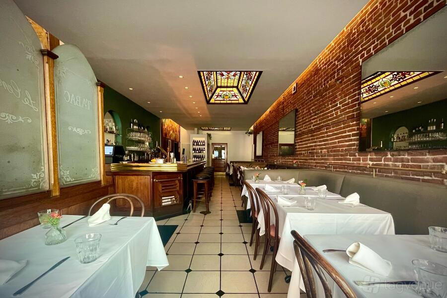 Le Central, San Francisco, United States