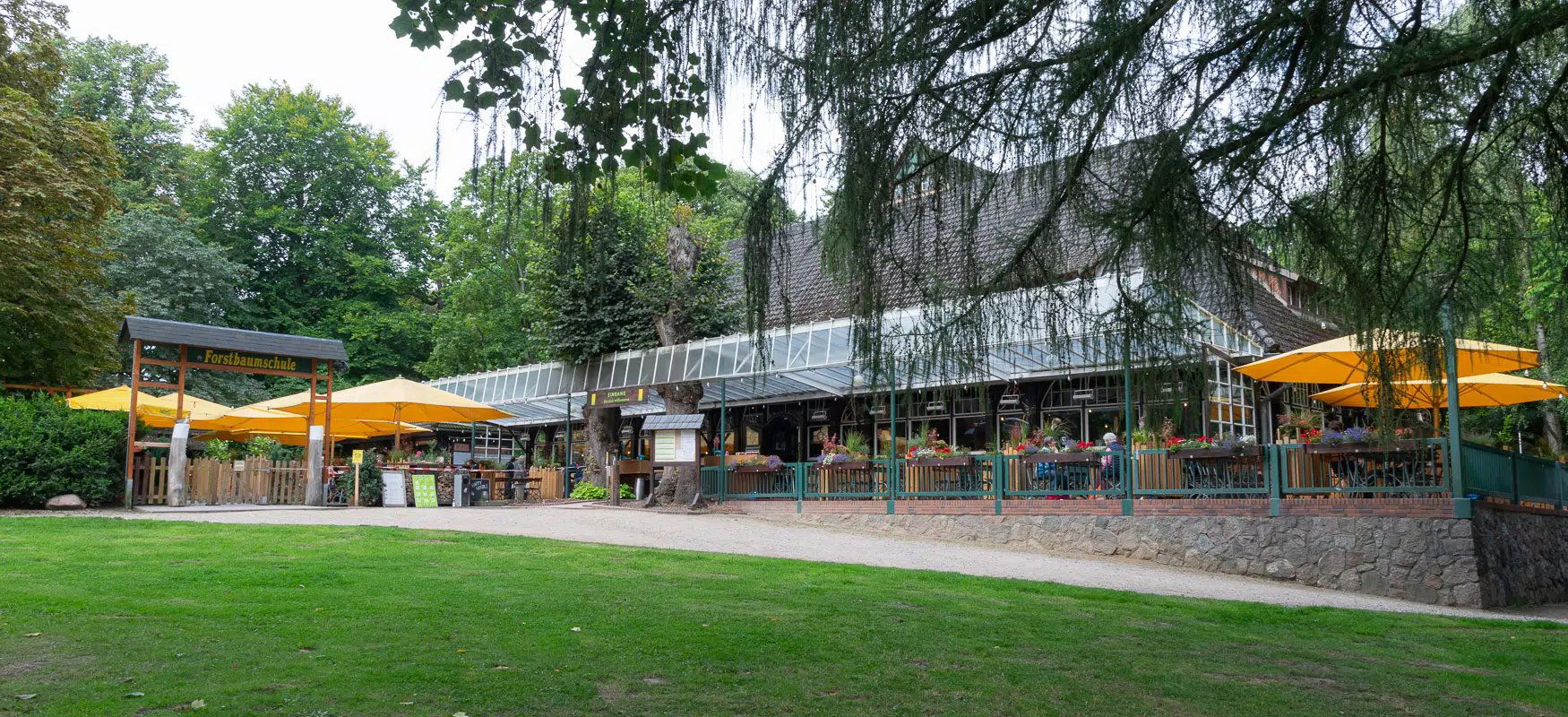 Forstbaumschule Restaurant u. Parkcafé, Restaurant in Kiel