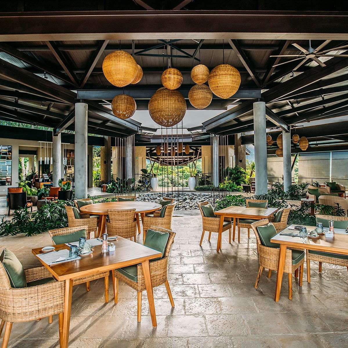 Kua Kua, Restaurant in Ojochal de Osa