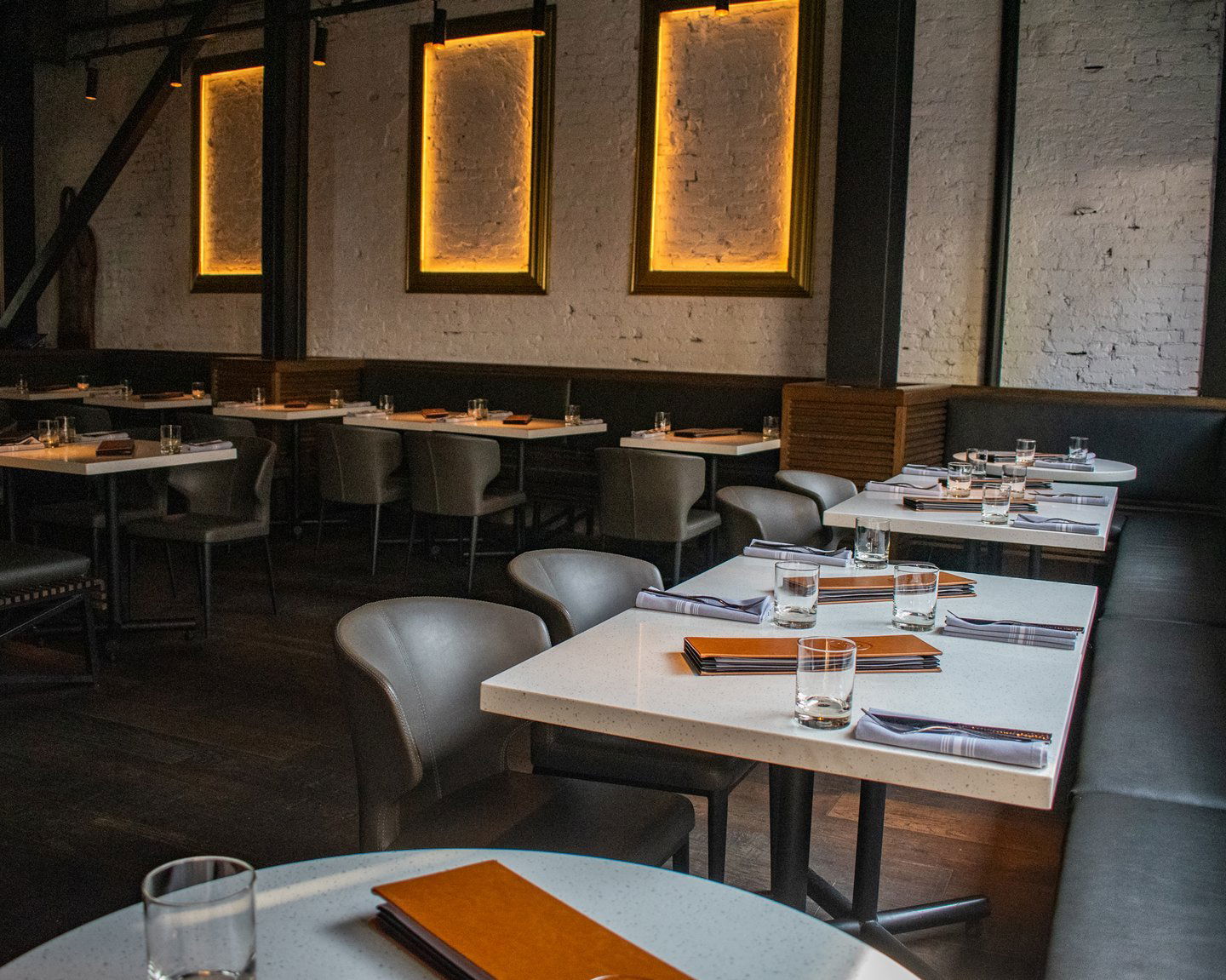 The Standard, Restaurant in Hamilton