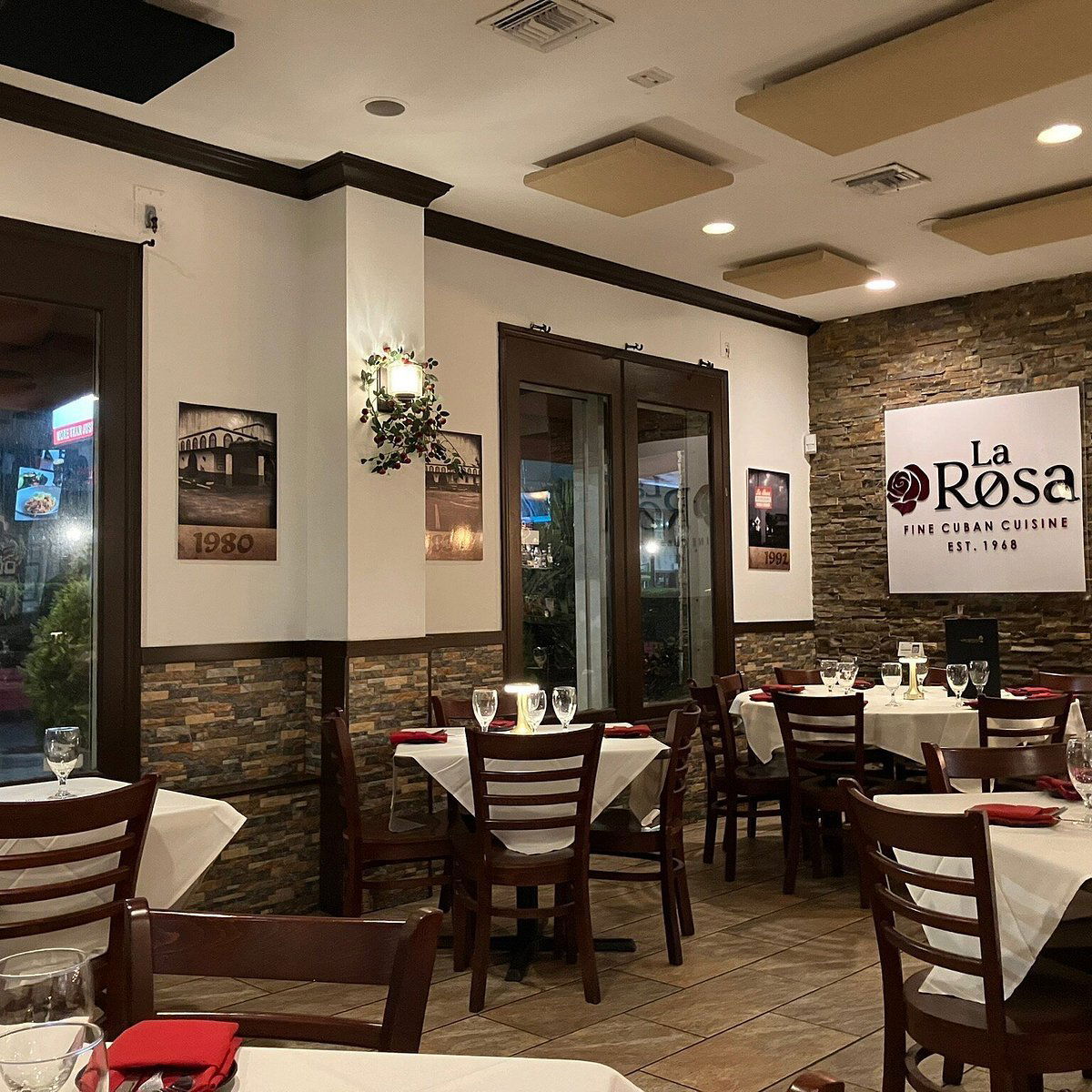 La Rosa Restaurant, Restaurant in Miami
