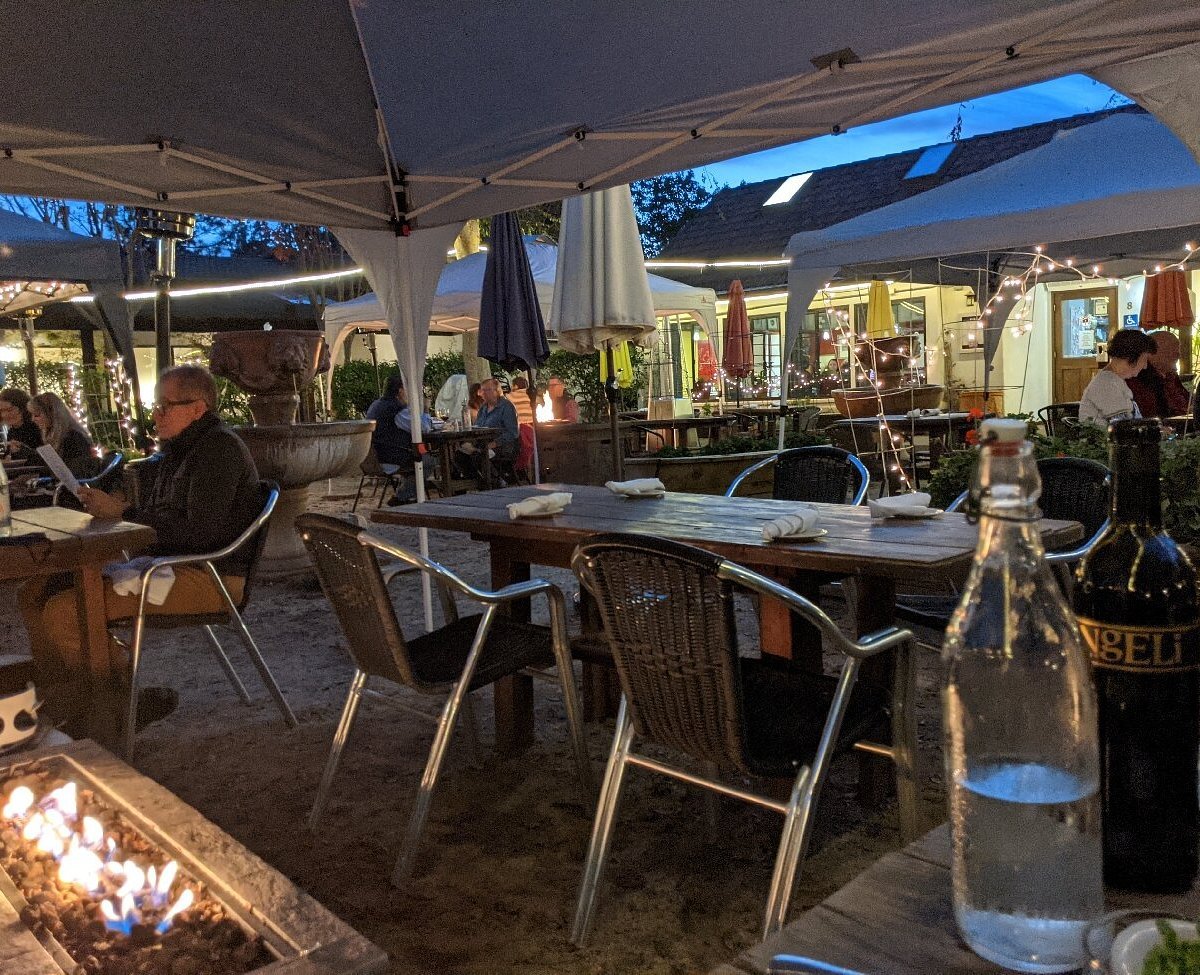 Osteria Fasulo restaurant in Davis, United States