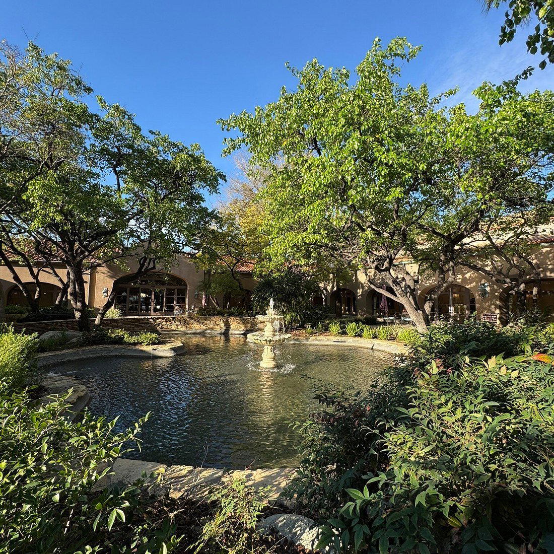 The Terrace restaurant in Pasadena, United States