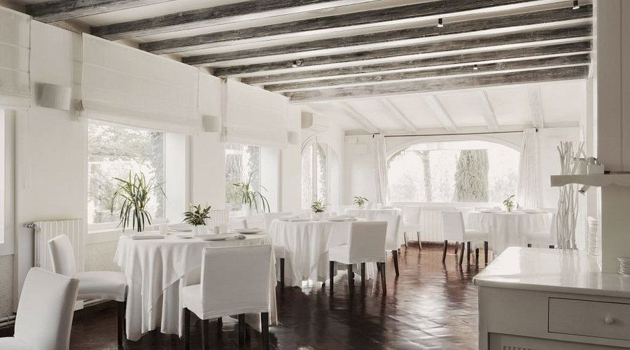 Els Tinars, Restaurant in Llagostera