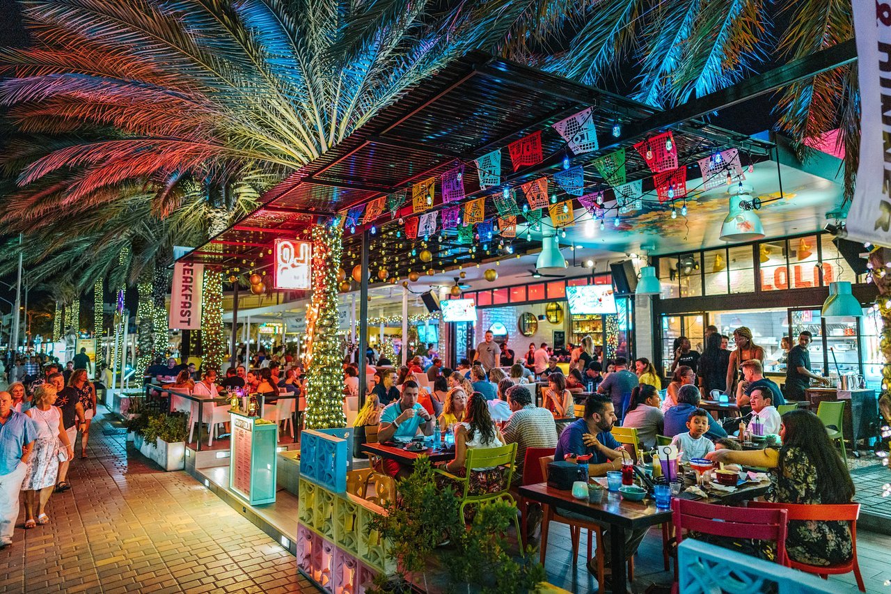 Lola Taqueria, Restaurant in Noord