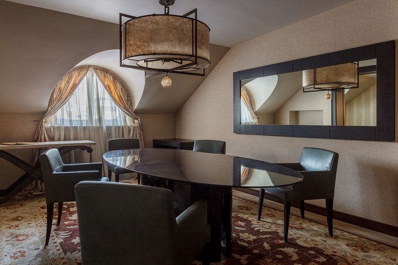 Гусятникоff - Gusiatnikoff, Restaurant in Moscow