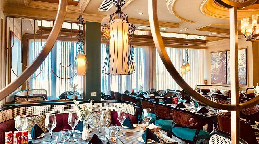 Essence Restaurant, Restaurant in Hanoi