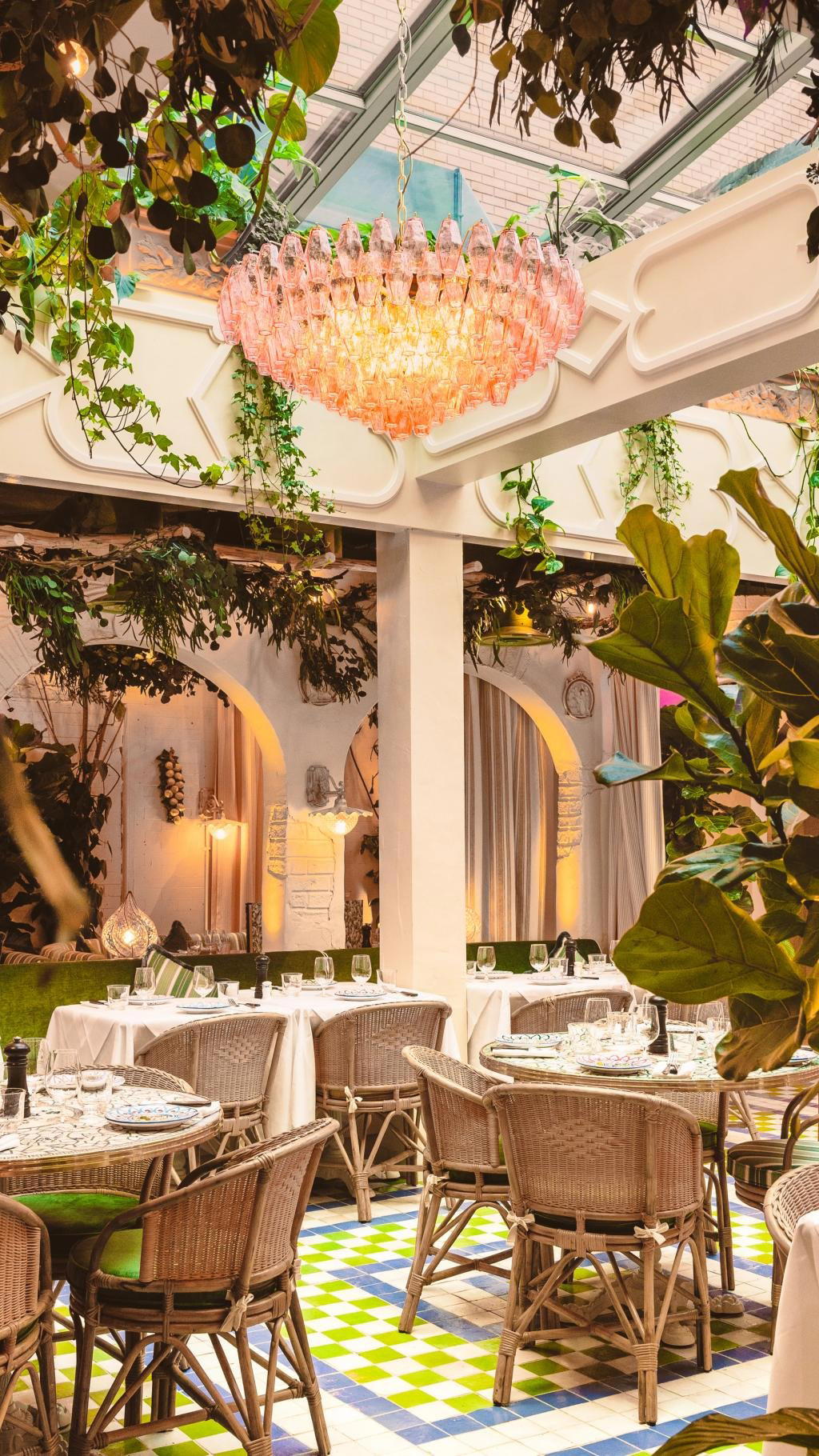 Jacuzzi restaurant in London, United Kingdom