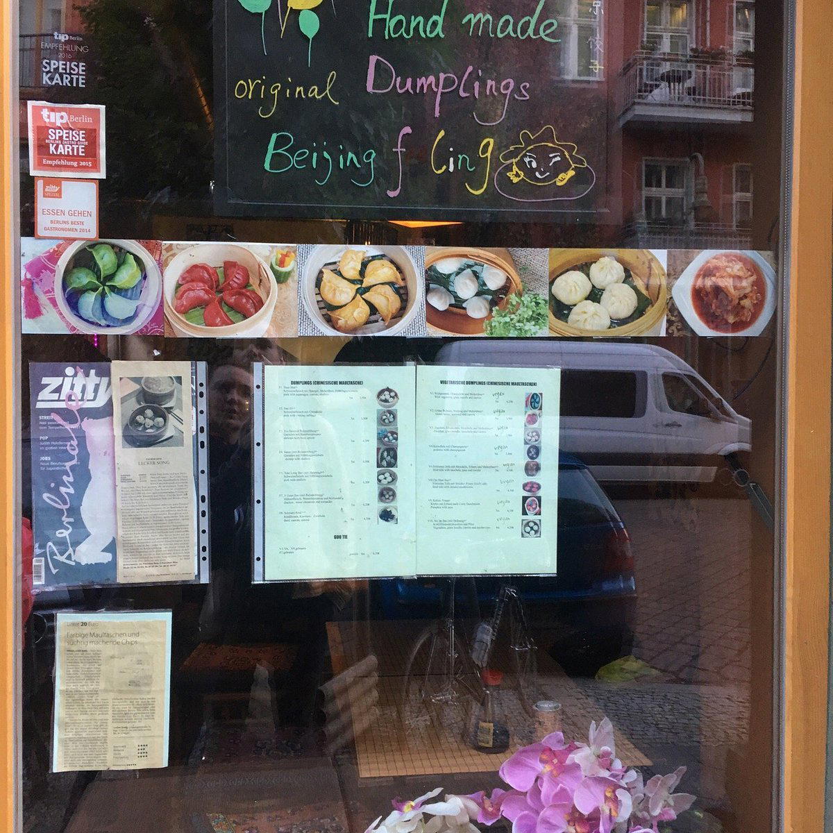 Lecker Song restaurant in Berlin, Germany