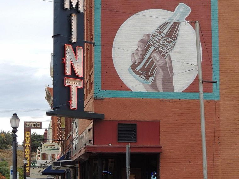 The Mint Bar and Grill, Livingston, United States