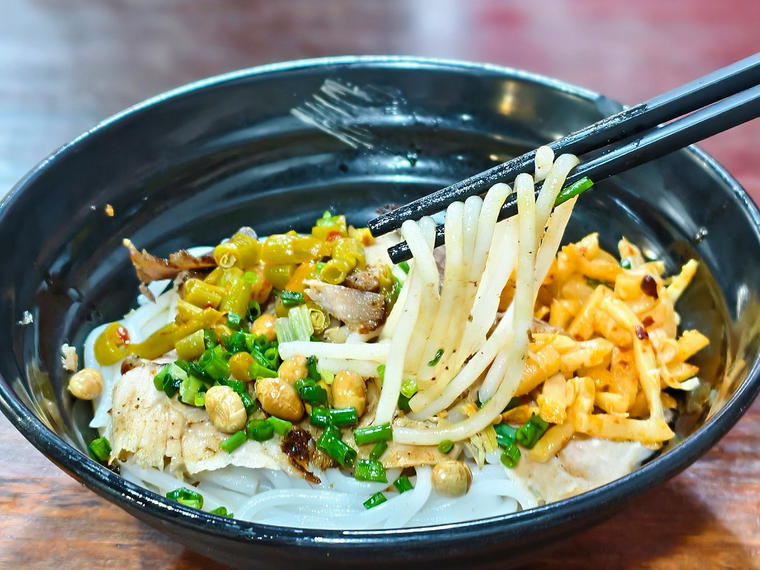 Li Hong Guilin Rice Noodle, Guilin, China