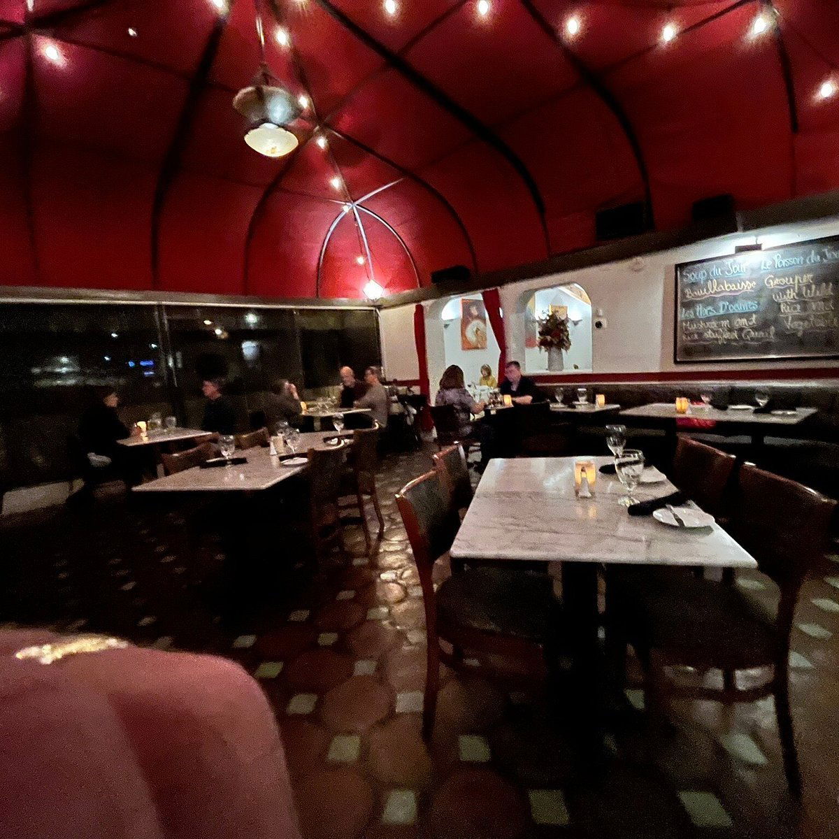 Le Rendez-vous, Restaurant in Tucson