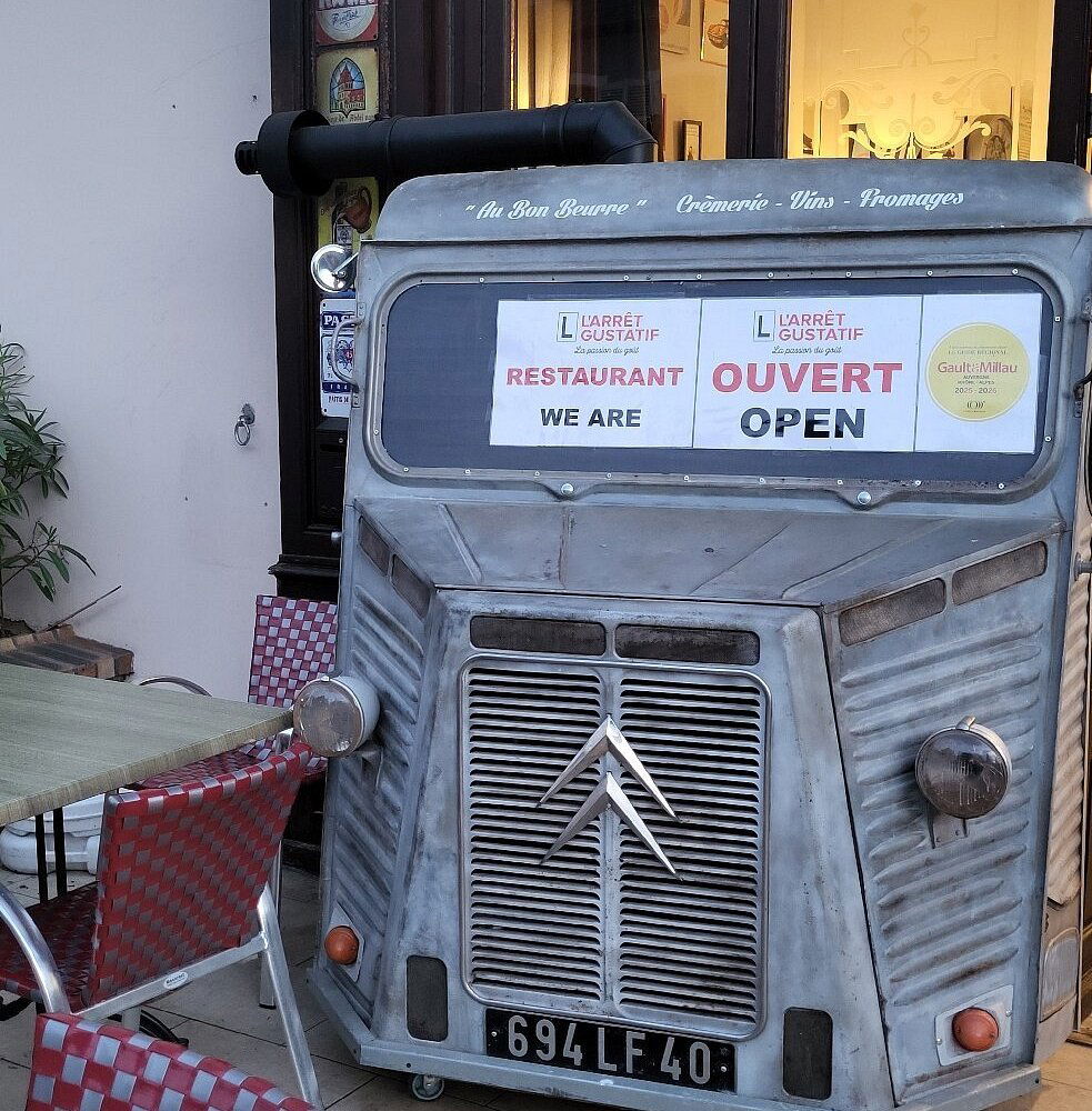 Brasserie l'Arrêt Gustatif, Restaurant in Le Donjon