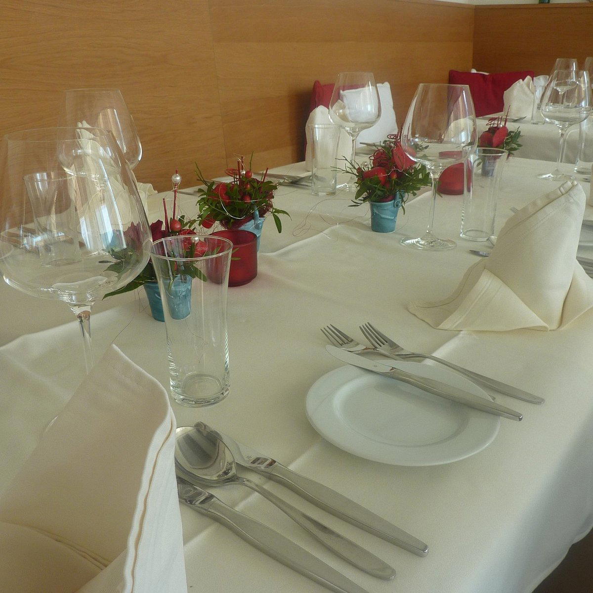 Kirchenwirt restaurant in Stra Walchen, Austria