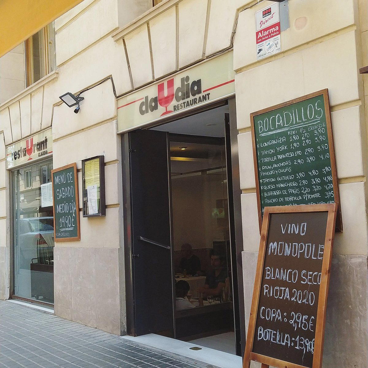 Claudia restaurant in Barcelona, Spain