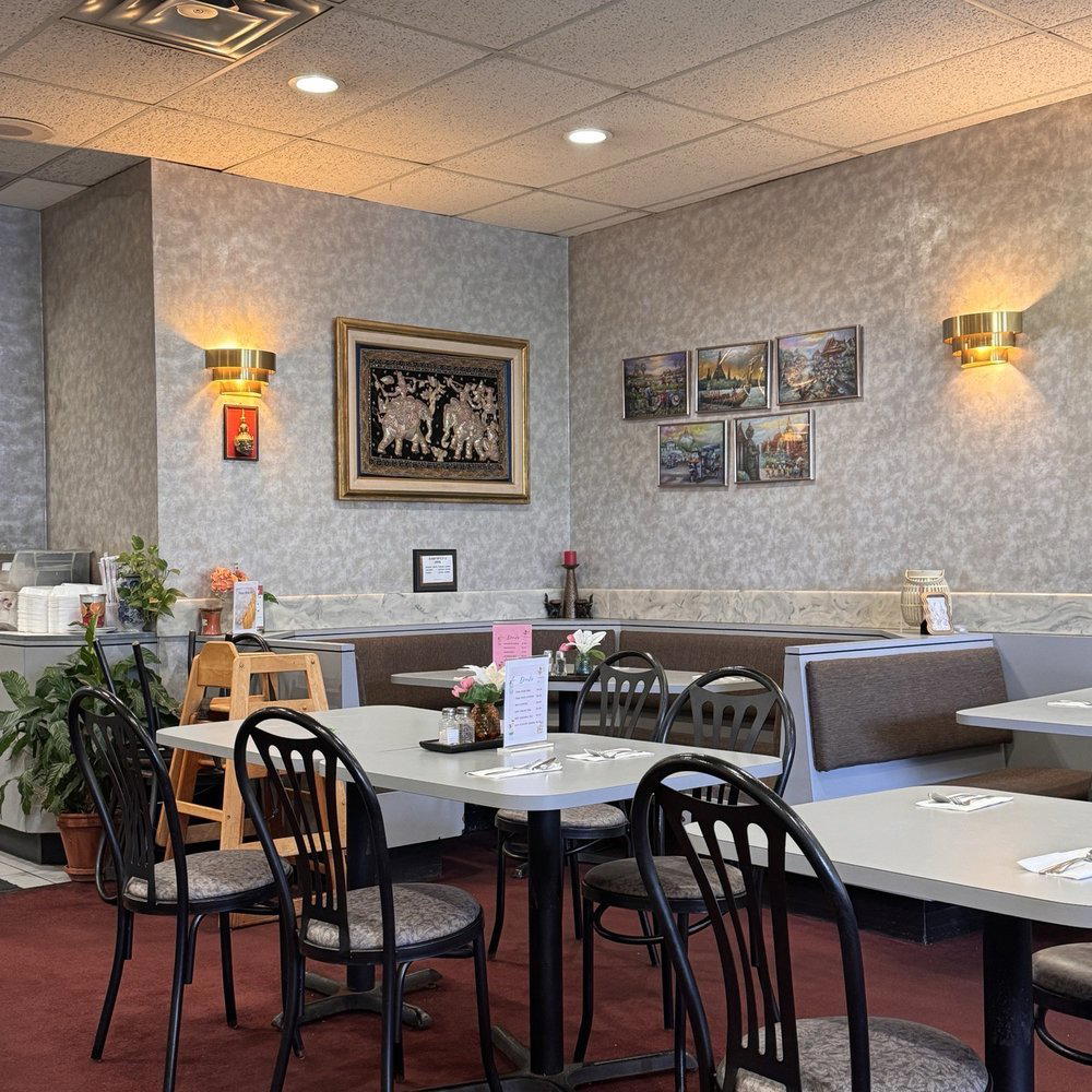 Siam Spicy restaurant in Royal Oak, United States