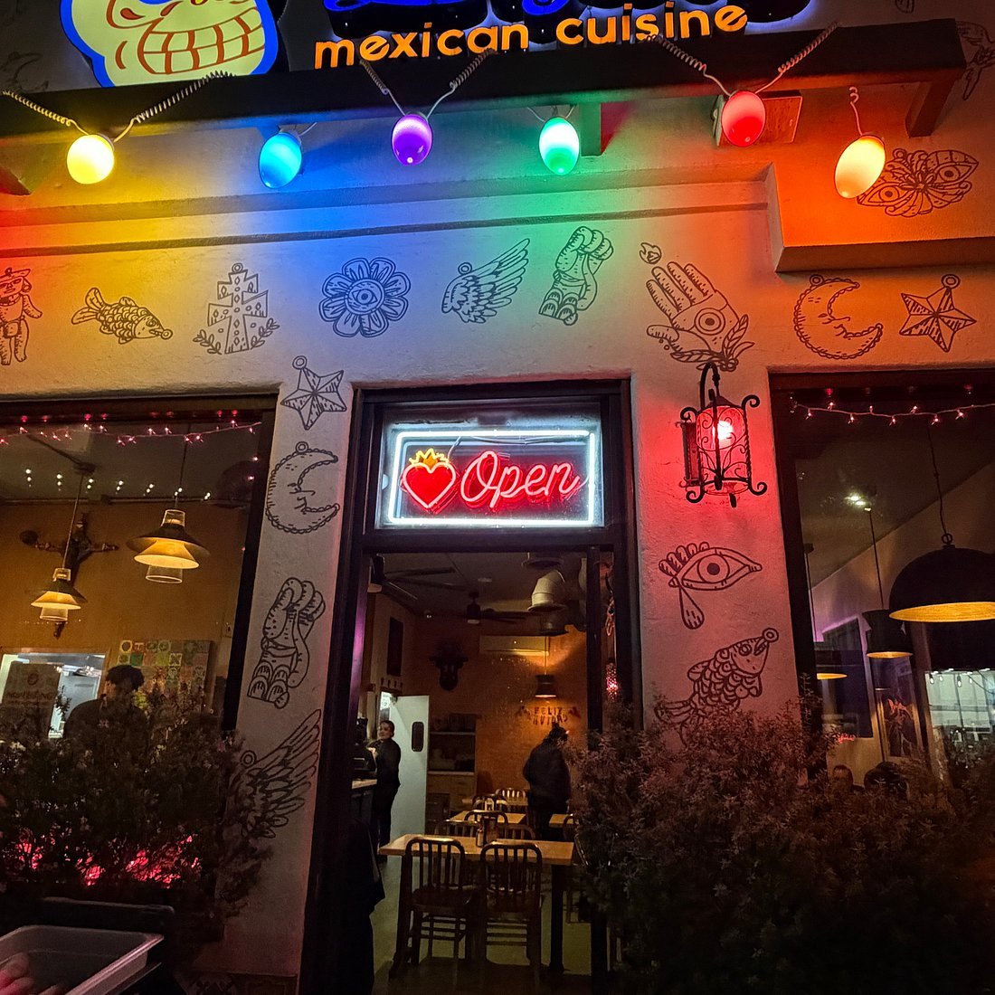 Lola's Mexican Cuisine restaurant in Long Beach, United States