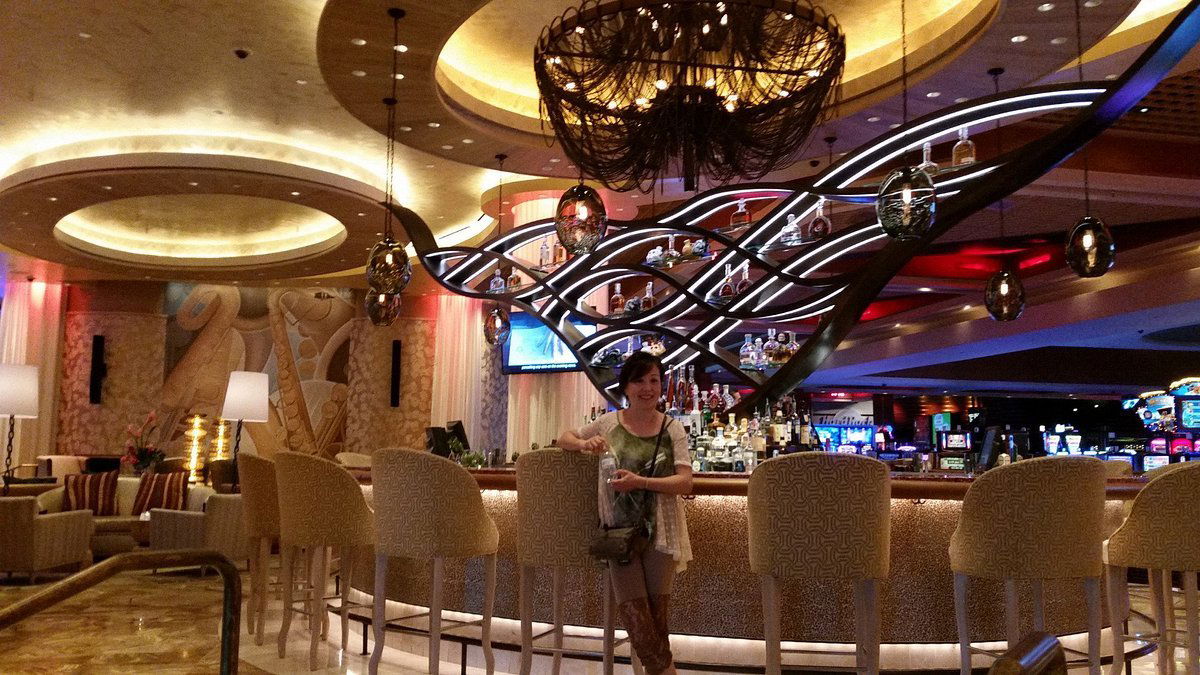 The BŌL, Restaurant in Hollywood