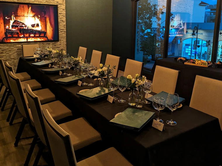 Bistro 821, Naples, United States
