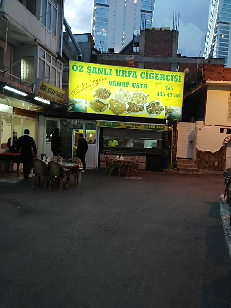 Öz Şanlıurfa Ciğercisi, Restaurant in Bayrakl