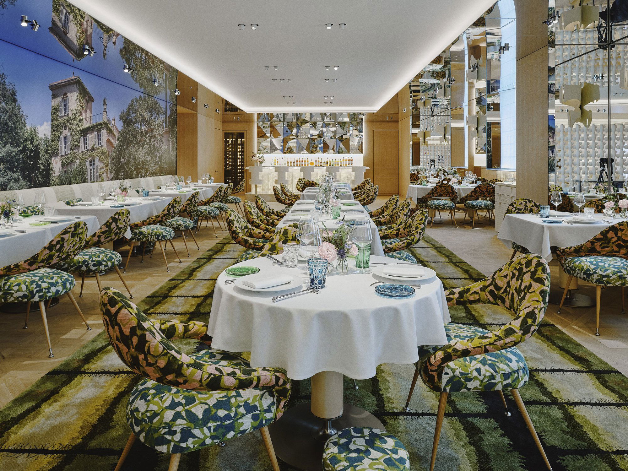 Monsieur Dior by Anne-Sophie Pic, Restaurant in Osaka