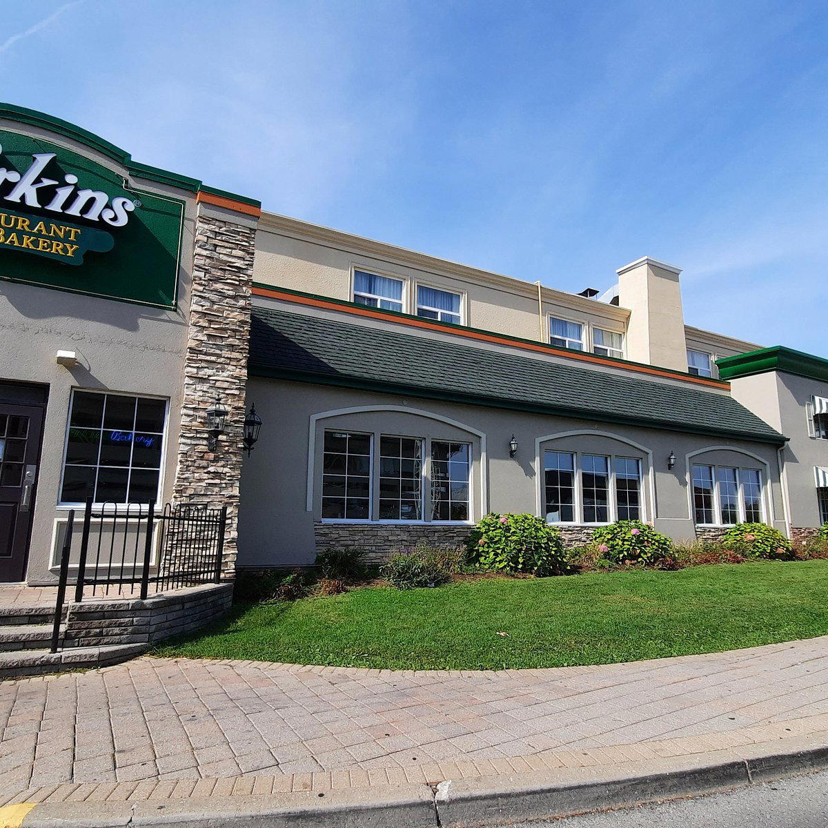 Perkins American Food Co. restaurant in Niagara Falls, Canada