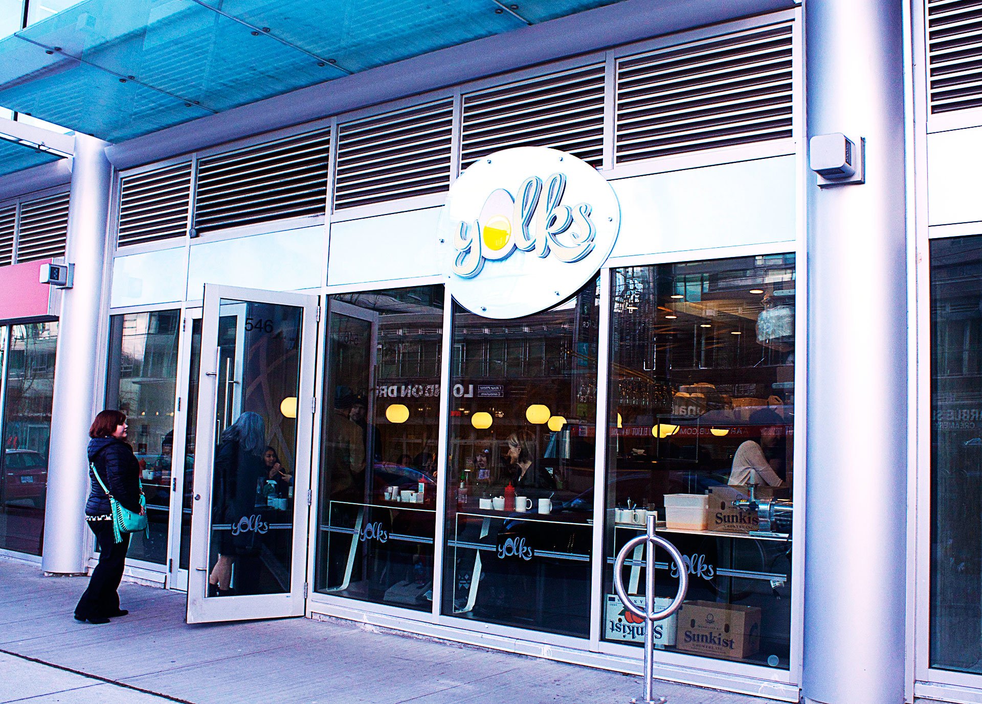 Yolks, Restaurant in Vancouver