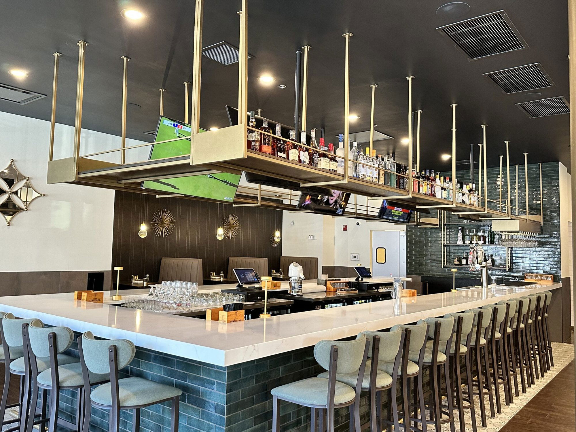 Modern Plate, Restaurant in Elmhurst