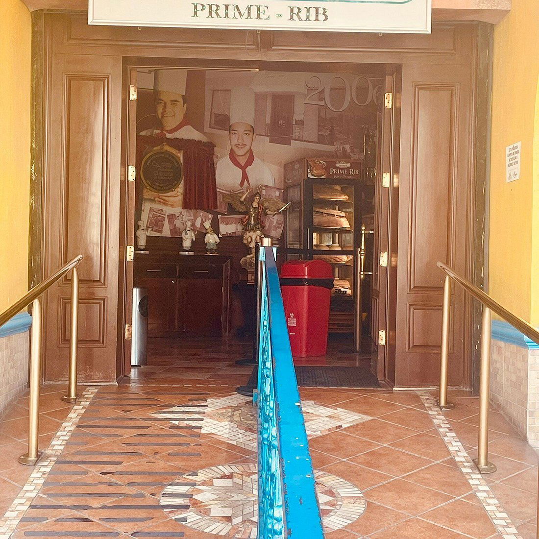 California Prime - Rib Sucursal Los Angeles, Restaurant in Celaya