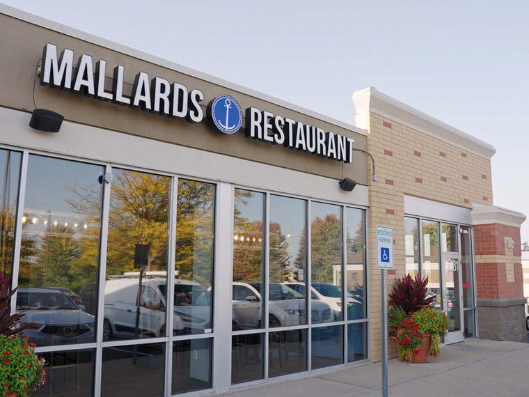 Mallards Restaurant, Shakopee, United States