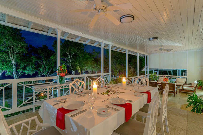 Eight Rivers restaurant in Ocho Rios