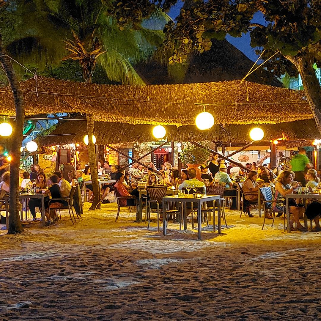 MooMba Beach Bar & Restaurant, Restaurant in Noord