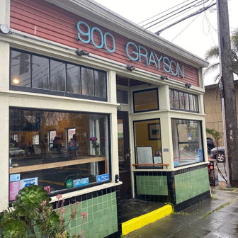 900 Grayson