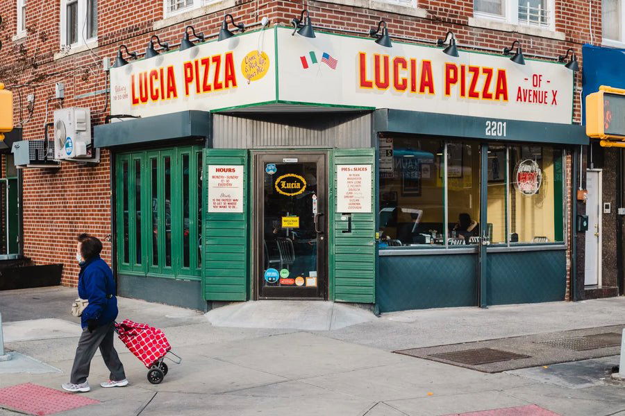 Lucia Pizza, Restaurant in New York City
