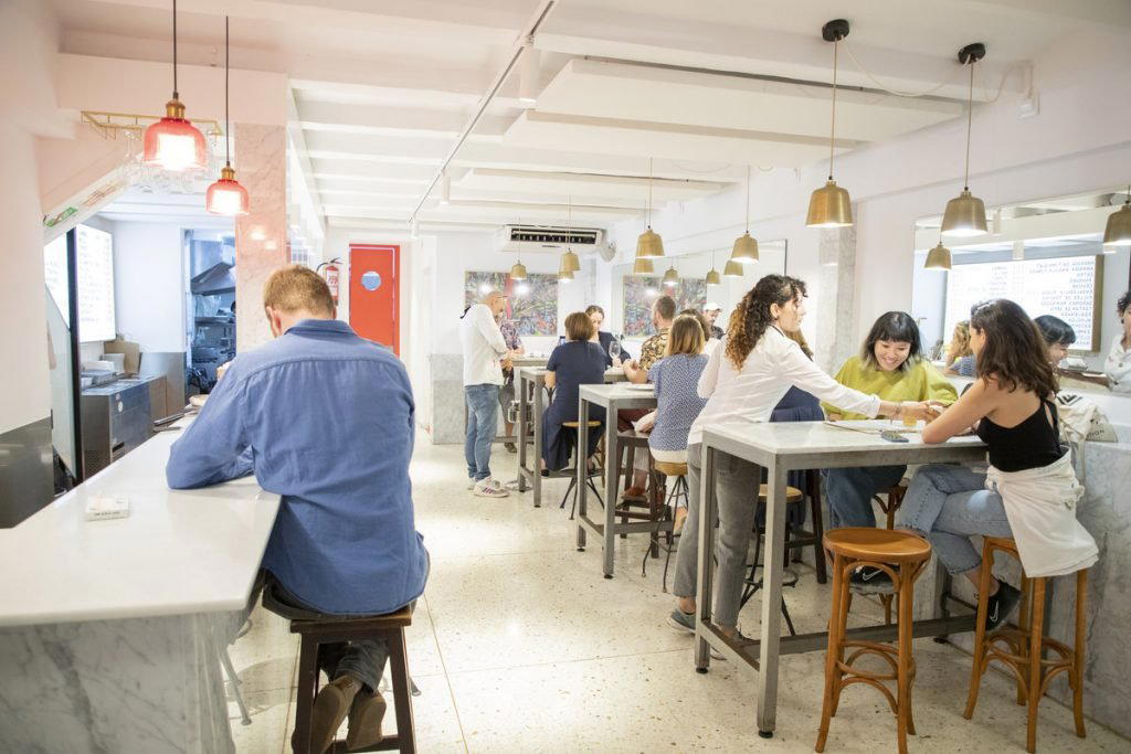 Lluritu 2 restaurant in Barcelona, Spain