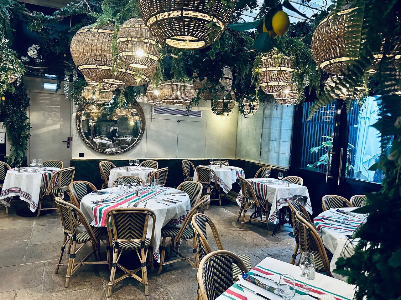 Livio, Restaurant in Neuilly Sur Seine