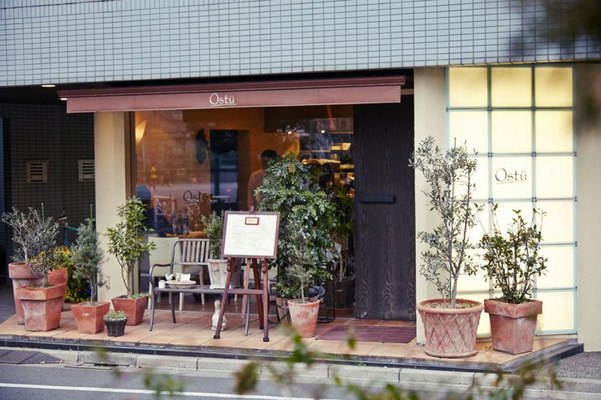 Ostü restaurant in Tokyo, Japan