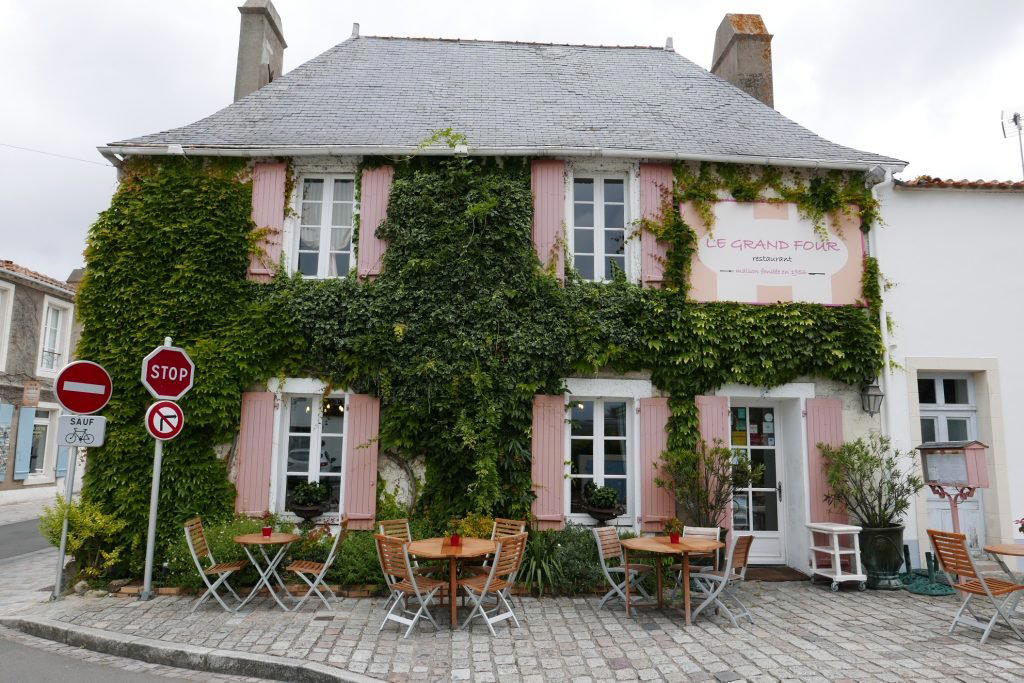 Le Grand Four restaurant in Noirmoutier-en-l'île, France