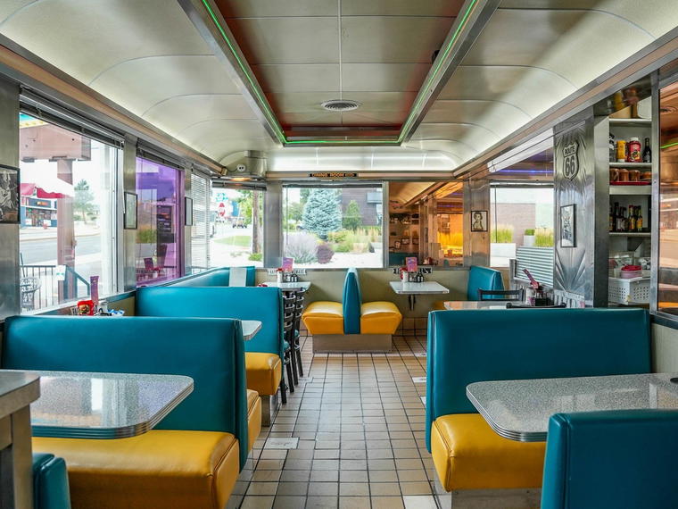 Davies Chuck Wagon Diner, Lakewood, United States